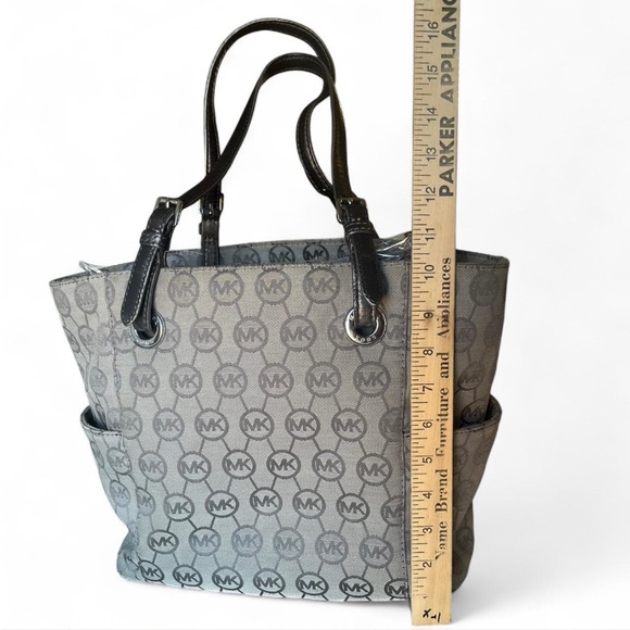 Michael Kors Monogram Gray Tote - Picture 7 of 7